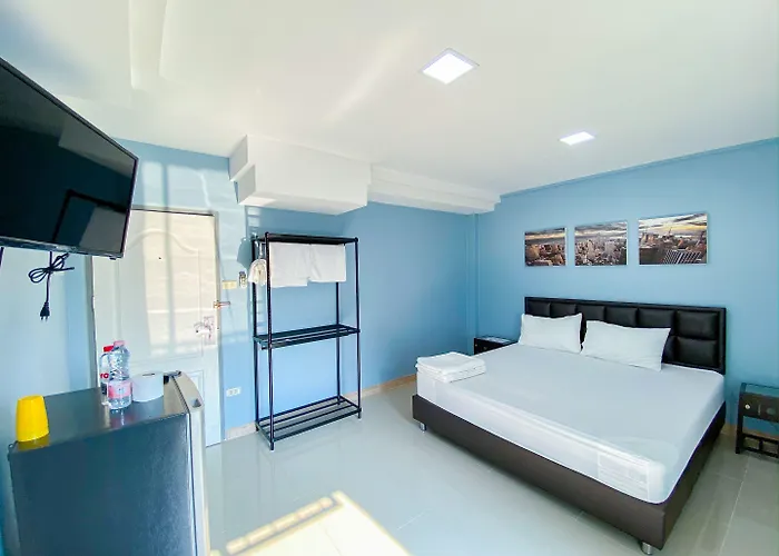 Delighted Hotel 3*