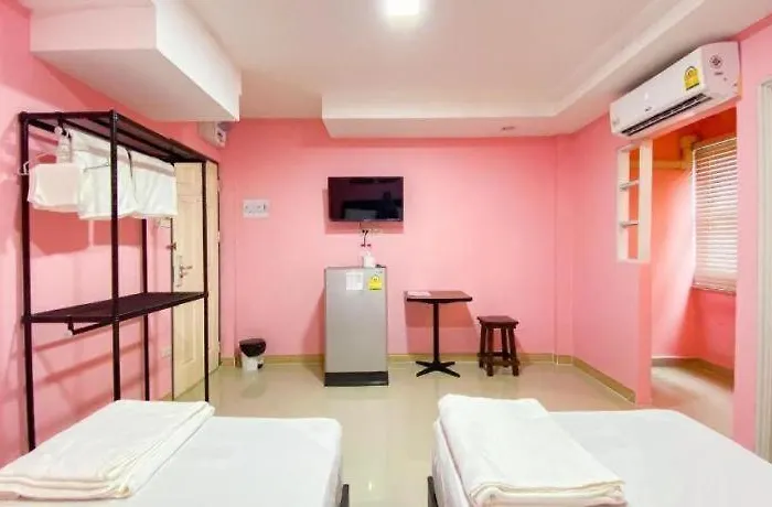 Delighted Hotel