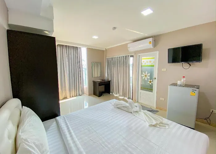 Delighted Hotel 3*