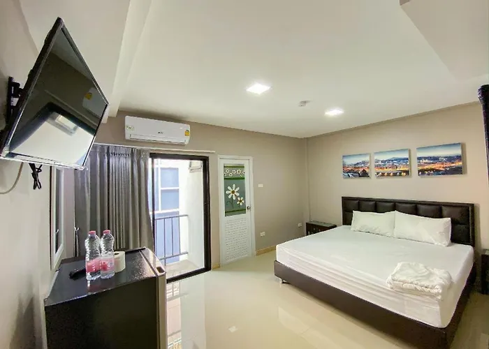 Delighted Hotel 3*