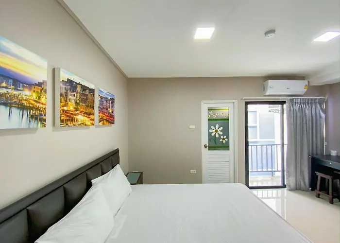 Hotel Delighted