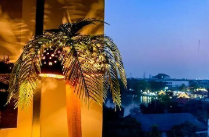 Hotel Delighted 3*