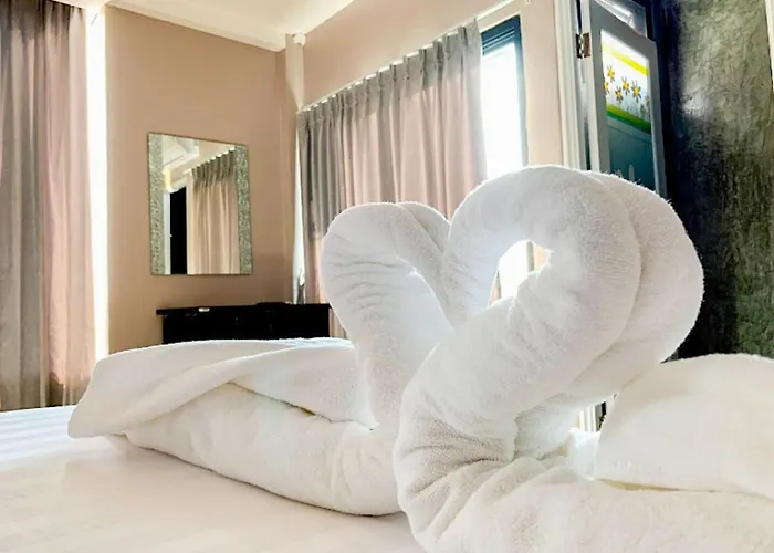 Delighted Hotel