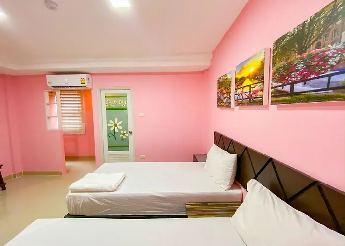 Delighted Hotel